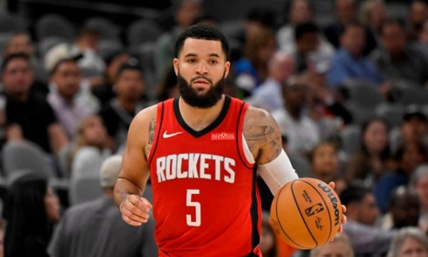 Σοκ στους Ρόκετς – Υπέστη ρήξη χιαστού ο ΒανΒλίτ (pic)