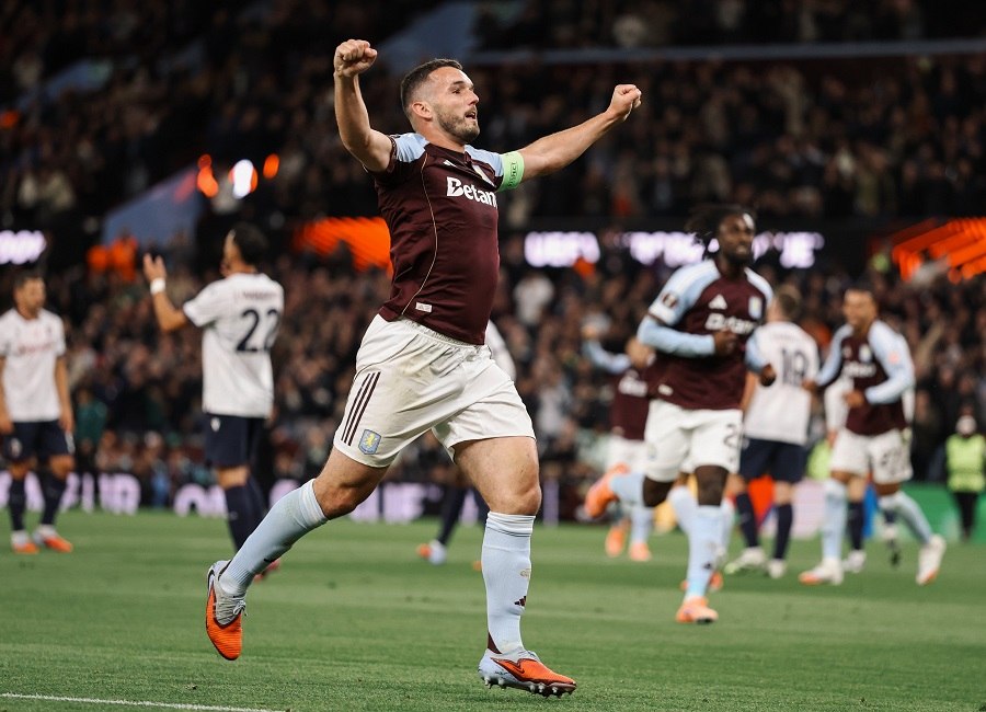 Σημαντικές νίκες για Άστον Βίλα, Στουτγκάρδη, Λιόν και Γκενκ – Το πανόραμα του Europa League