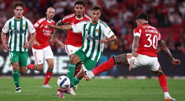 Μπενφίκα – Ρίο Άβε 1-1: Η ομάδα του Συλαϊδόπουλου «μπλόκαρε» Μουρίνιο και Παυλίδη με γκολάρα στις καθυστερήσεις (vid)