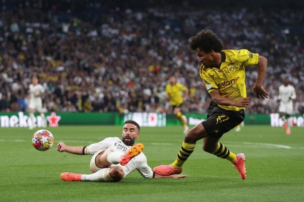 Bundesliga: Ο διαιτητής Ζίμπερτ στάζει μέλι για fair play