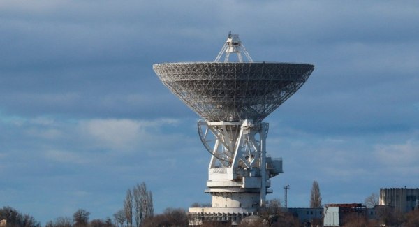 Η Ουκρανία κατέστρεψε γιγάντιο ραδιοτηλεσκόπιο που έπεσε στα χέρια του ρωσικού στρατού