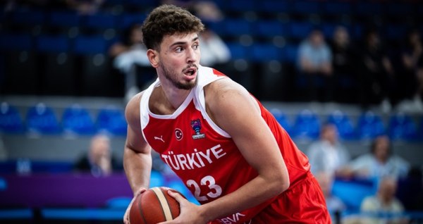 Ο προπονητής των Ρόκετς αποθέωσε τον Σενγκούν πριν το ματς με την Ελλάδα (vid)