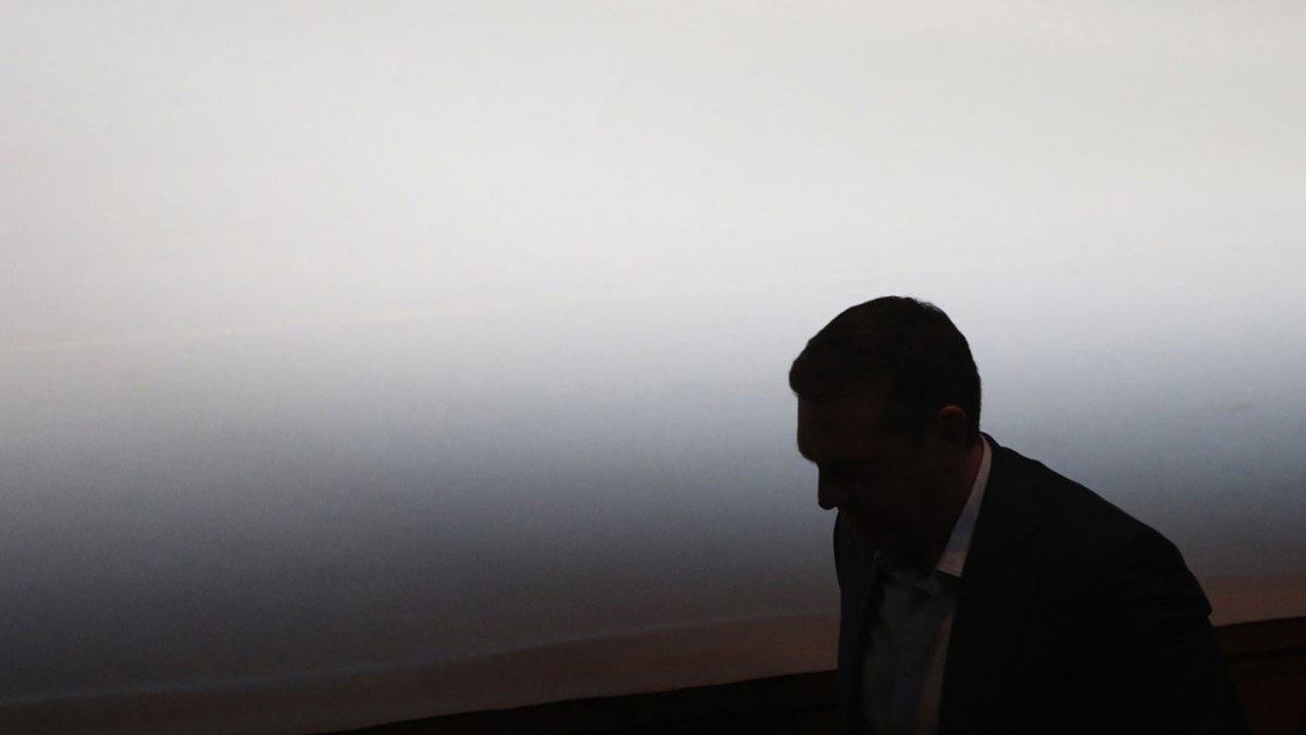 Ινστιτούτα, κόμμα(τα) και στο βάθος…Τσίπρας