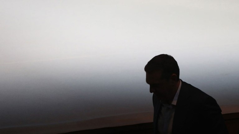 Ινστιτούτα, κόμμα(τα) και στο βάθος…Τσίπρας