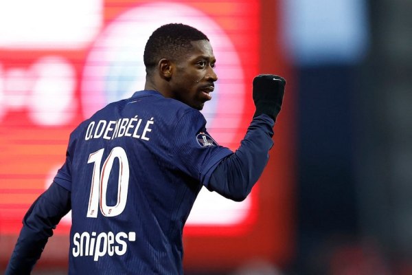 Έξαλλη η Παρί Σεν Ζερμέν για τον Ντεμπελέ, προμηνύονται εξελίξεις