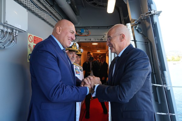 Δένδιας: Το Πολεμικό Ναυτικό μπαίνει σε νέα εποχή – Ανοίγει ο δρόμος για 2+2 φρεγάτες FREMM