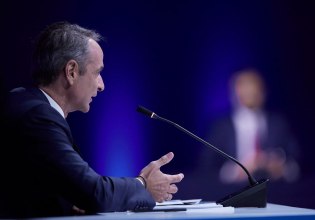 Τέσσερα ανοιχτά μέτωπα που ο Μητσοτάκης προσπάθησε να αμβλύνει στη ΔΕΘ και δύο αναδιπλώσεις