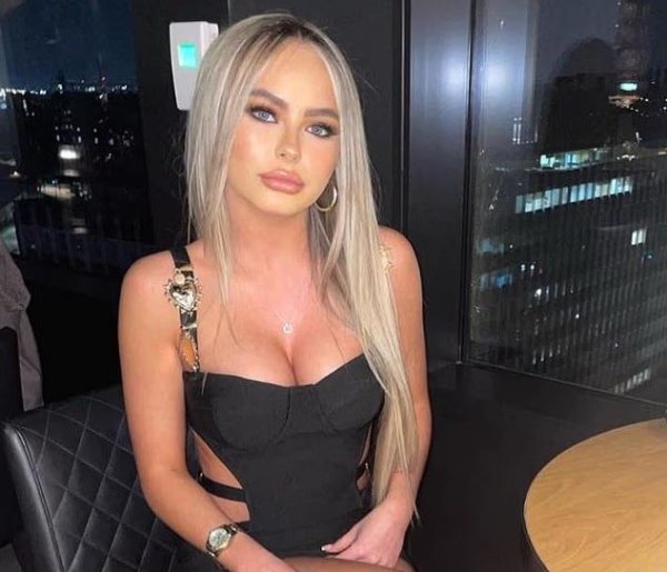 Νεαρή Βρετανίδα καταδικάστηκε σε ισόβια στο Ντουμπάι – «Περνάει μια κόλαση»