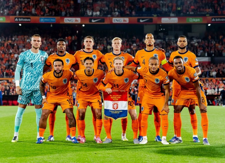 LIVE: Ολλανδία – Πολωνία