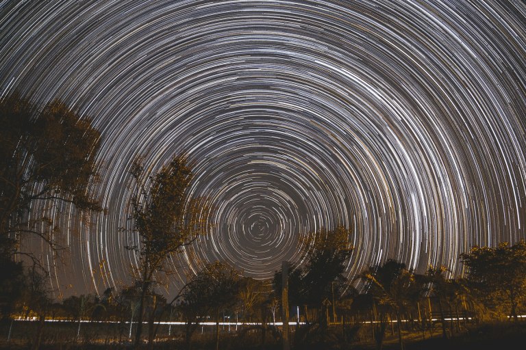 Άκρως Ζωδιακό: Τα Do’s και τα Don’ts του μήνα [Σεπτέμβριος 2025]