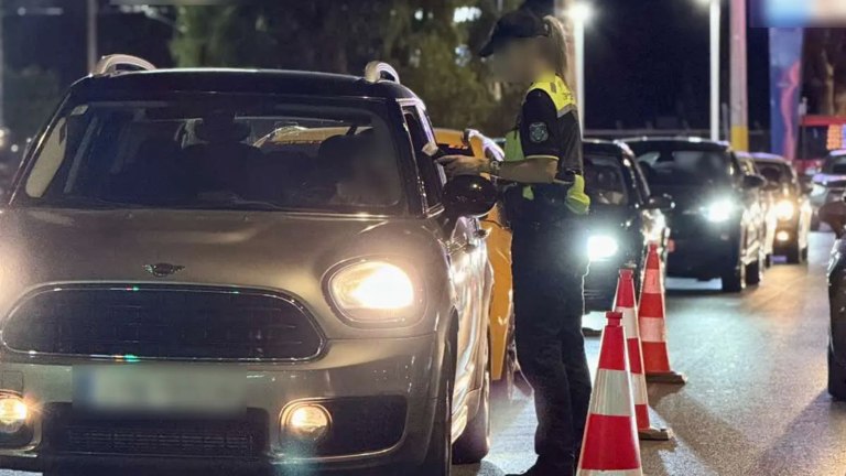 Πάνω από 14.000 έλεγχοι της Τροχαίας στην Αττική για τον νέο ΚΟΚ – 2.643 παραβάσεις και 6 συλλήψεις σε 4 ημέρες