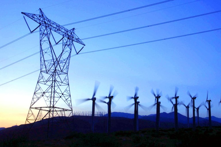 Electricity Prices in Greece to Drop 10%–20% in September