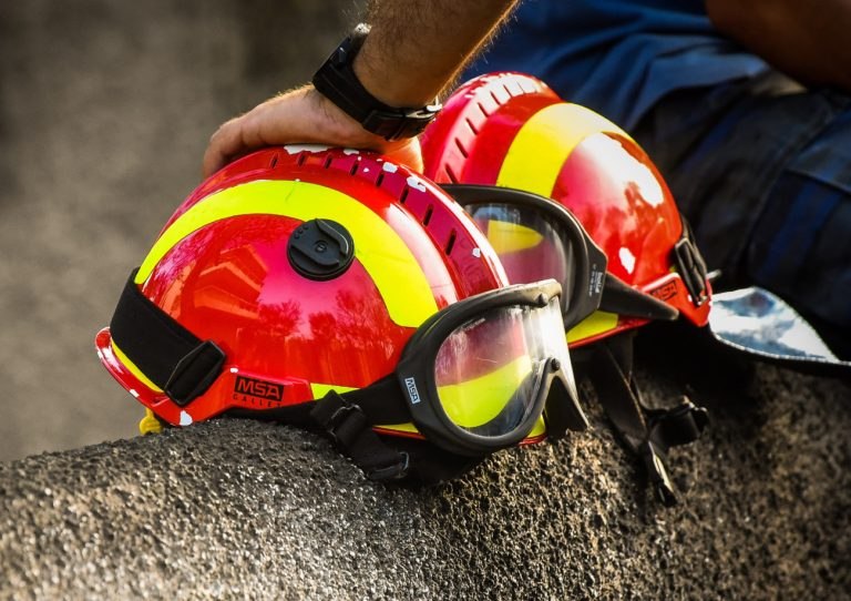 Εύβοια: Αυτοκίνητο έπεσε σε γκρεμό – Νεκρός ο ένας από τους επιβαίνοντες