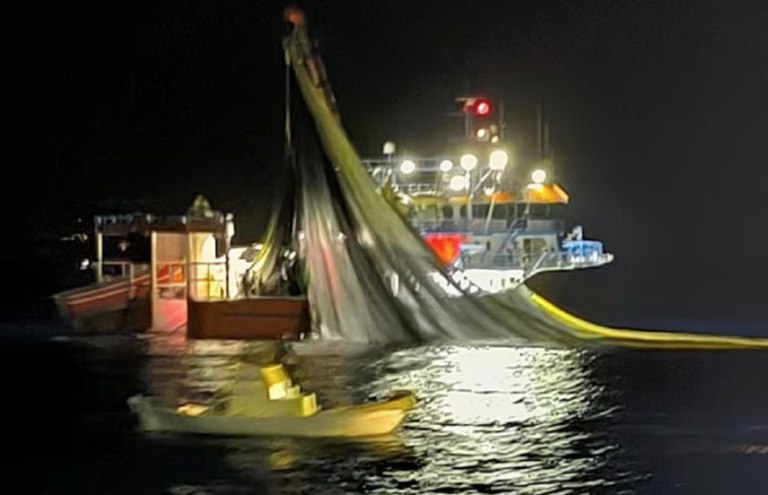 Θρακικό Πέλαγος: «Πυροβολισμοί από τουρκικά αλιευτικά» έπειτα από σοβαρό επεισόδιο με έλληνες ψαράδες