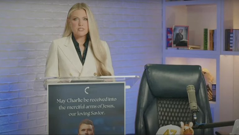 ΗΠΑ: «Η φωνή του συζύγου μου θα ηχεί πιο δυνατά από ποτέ» – Το συγκινητικό μήνυμα της χήρας του Τσάρλι Κερκ