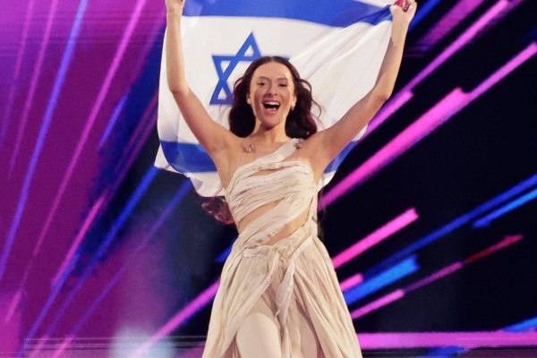 Eurovision: Πιέσεις και στη Βρετανία για μποϊκοτάζ για τη Γάζα – «Γιατί εκτός η Ρωσία και όχι το Ισραήλ;»