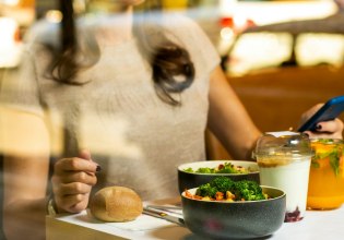 Μεσογειακή διατροφή: Η σωστή «φόρμουλα» για το τέλειο πιάτο