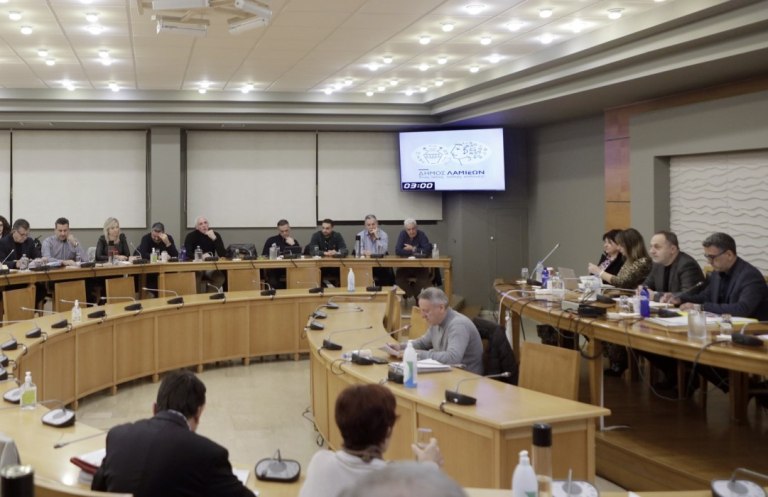 Την επανίδρυση του πανεπιστημίου Στερεάς Ελλάδας ζητάει το δημοτικό συμβούλιο Λαμιέων