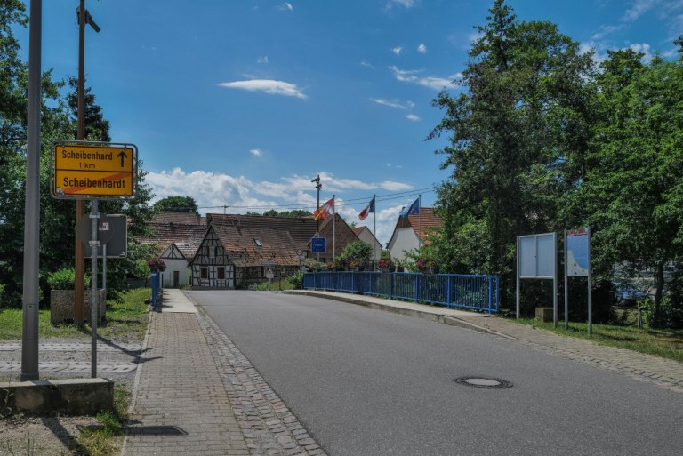 Βρυξέλλες: Σχεδιάζουν αυστηρότερους κανόνες για την έκδοση βίζας σε Ρώσους πολίτες