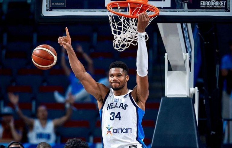 Το… ελληνικό σχόλιο Λιθουανού δημοσιογράφου για το ματς με την Εθνική και τον Γιάννη Αντετοκούνμπο (vid)