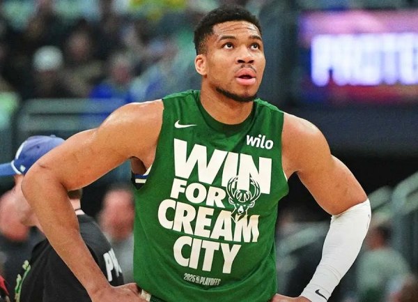 Θετικός στον κορονοϊό o Γιάννης Αντετοκούνμπο