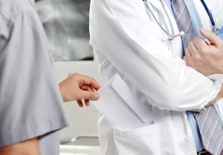 Ιπποκράτειο νοσοκομείο: Νέα καταγγελία για τον γιατρό που συνελήφθη για φακελάκι