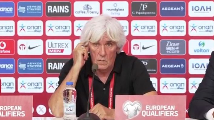 Σεισμός 5,2 Ρίχτερ – Η αντίδραση του Ιβάν Γιοβάνοβιτς την ώρα που έδινε συνέντευξη τύπου