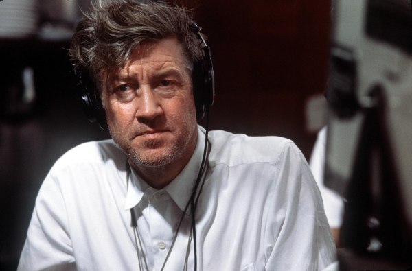 Το συγκρότημα κατοικιών του Ντέιβιντ Λιντς πωλείται για 12 εκατομμύρια ευρώ – Εκεί όπου συνέβησαν διάφορα σουρεάλ