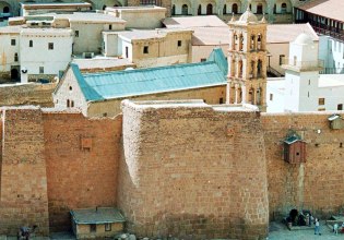 Μονή Σινά: Ομόφωνη εκλογή με το βλέμμα στη συμφωνία