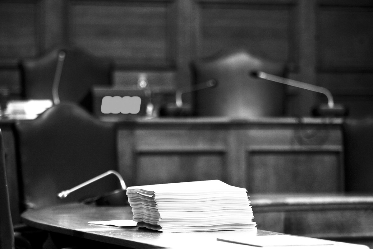 ΟΠΕΚΕΠΕ: το θέατρο της συγκάλυψης