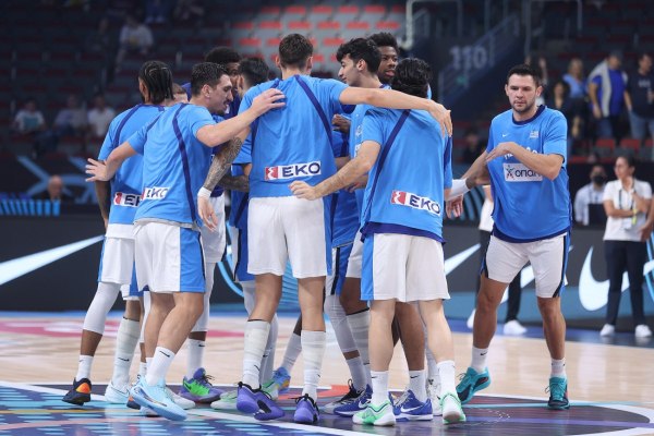 Το βράδυ της Παρασκευής το Ελλάδα-Τουρκία – Επισημοποιήθηκε η ώρα του τζάμπολ