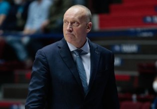 Η εξήγηση του Ρίμας Κουρτινάιτις για το περιστατικό με τους Έλληνες δημοσιογράφους