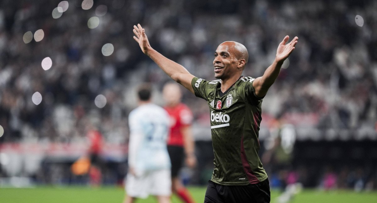 ΑΕΚ: Θέλει να αποκτήσει τον Ζοάο Μάριο λίγο πριν το τέλος των μεταγραφών (vids)