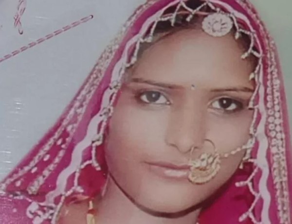 Θανατική ποινή σε άνδρα στην Ινδία γιατί έκαψε την σύζυγό του λόγω του σκούρου δέρματός της