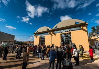 Η κρυφή δύναμη του ασήμαντου και της αταξίας: Δύο εκθέσεις – συζήτηση με το χθες και το σήμερα