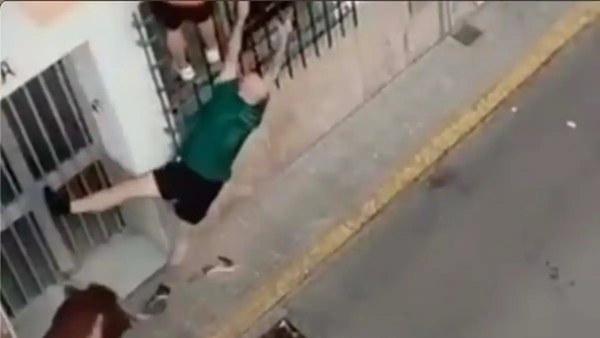 Ταύρος σκότωσε θεατή σε φεστιβάλ στην Ισπανία – Σκληρές εικόνες [βίντεο]