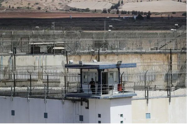 Ισραήλ: Δεν εκτελούν δικαστική απόφαση που ζητά να τρέφονται καλύτερα οι παλαιστίνιοι κρατούμενοι