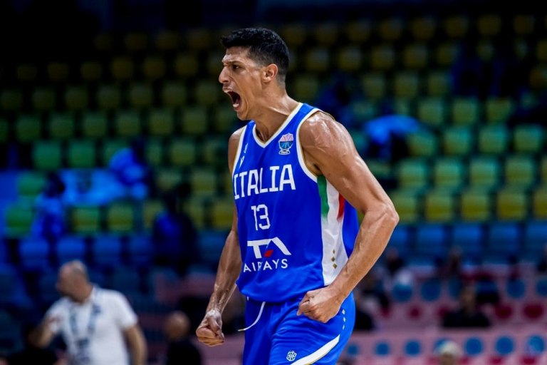 Βοσνία – Ιταλία 79-96: Απίθανος Φοντέκιο, έβαλε 39 πόντους και χάρισε τη νίκη στη «σκουάντρα ατζούρα»