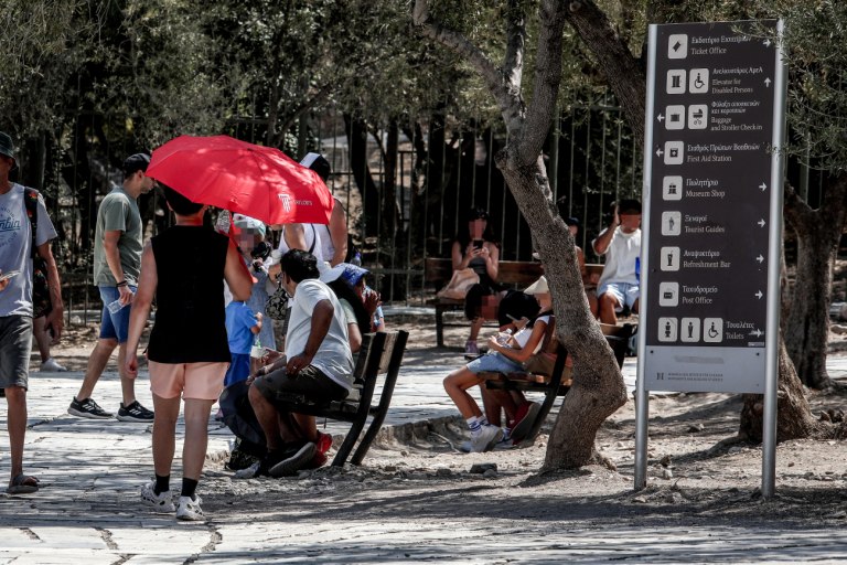 Καιρός: Οι θερμοκρασίες του Αυγούστου κυμάνθηκαν σε κανονικά για την εποχή επίπεδα εκτός από μία περιφέρεια