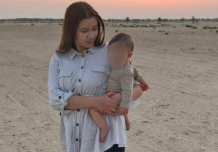 Καρολάιν Κράουτς: Πώς μεγαλώνει η μικρή Λυδία – Τι γνωρίζει για τον θάνατο της μητέρας της