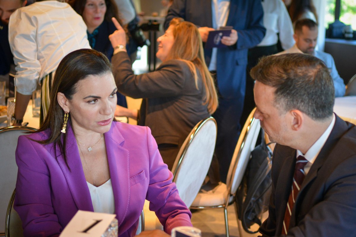 Αθήνα: Σύγκρουση Κεφαλογιάννη – Δούκα για τα γκράφιτι κατά του Ισραήλ