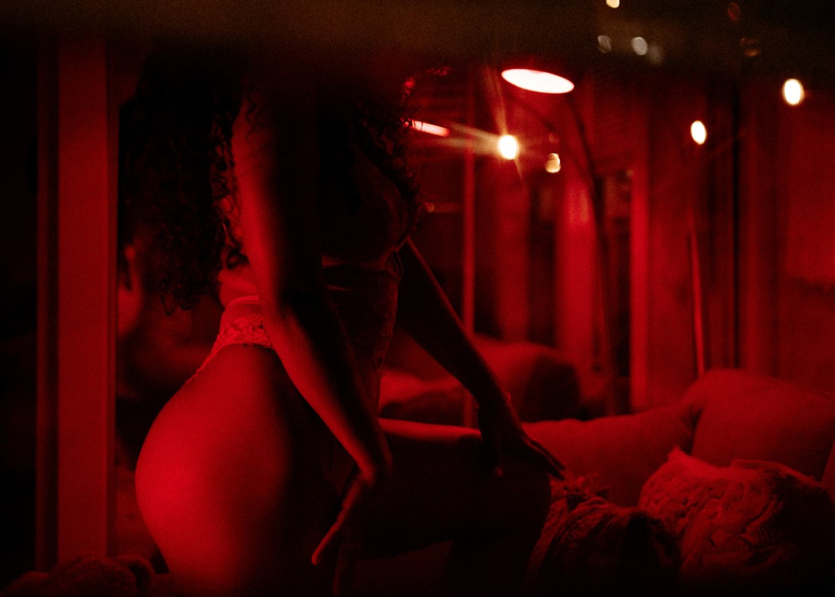 Βία, σαδισμός και θάνατος: Έρευνα του BBC αποκαλύπτει το σκοτεινό δίκτυο σεξουαλικής εκμετάλλευσης του Ντουμπάι