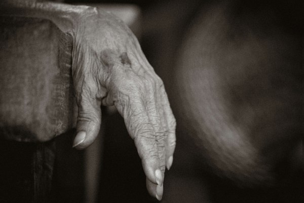 Φόνος σε γηροκομείο: 95χρονη δολοφόνησε την 89χρονη συγκάτοικό της