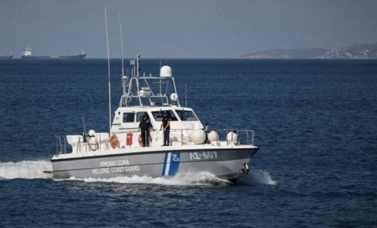 Χαλκιδική: Επιχείρηση διάσωσης 70χρονης που τραυματίστηκε σε δύσβατο σημείο σε νησίδα – Μεταφέρθηκε στο Ιπποκράτειο