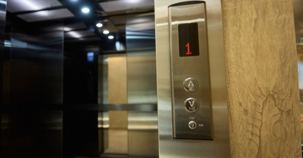 Στο παρά πέντε διευκρινίσεις για τα ασανσέρ – 10+3 ερωτοαπαντήσεις