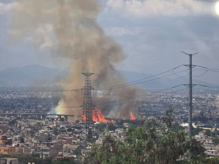 Κόλαση στο Μεξικό από τη φονική έκρηξη βυτιοφόρου με 50.000 λίτρα αερίου σε πολυσύχναστο δρόμο