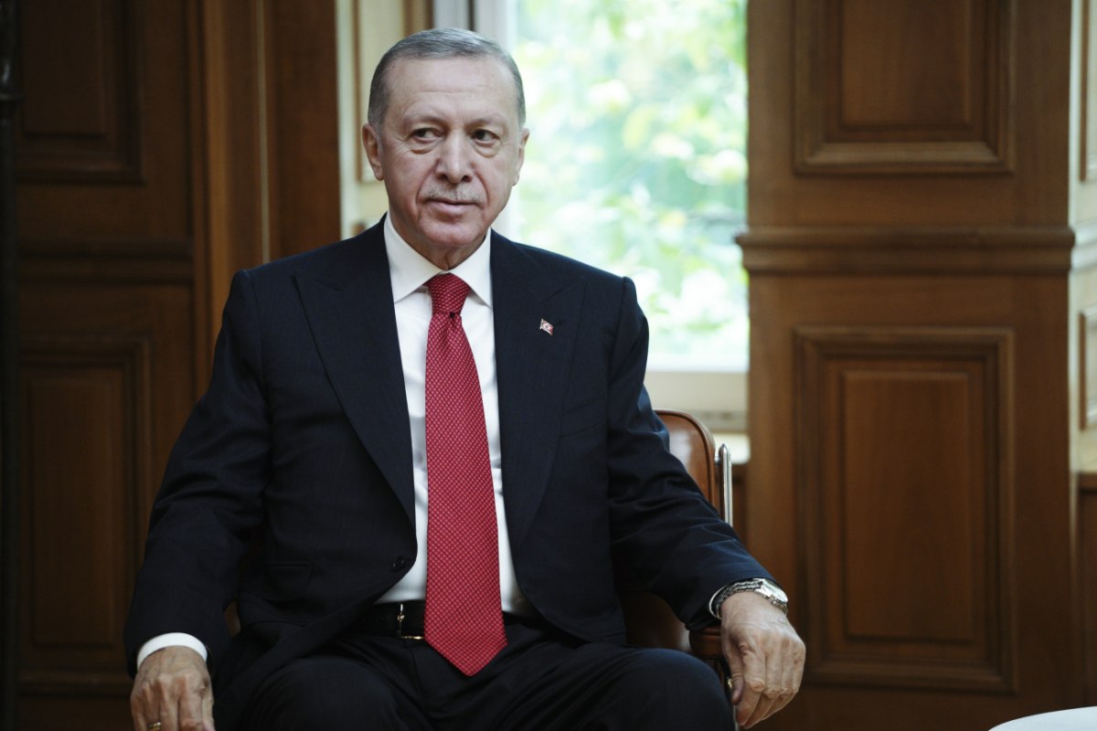 Οζγκιούρ Ουνλουχισάρτζικλι: «Εισερχόμαστε σε μια περίοδο νέων εντάσεων»