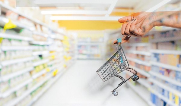 Ευρωζώνη: Υψηλές οι τιμές στα τρόφιμα – Ένας στους τρεις ανησυχεί για το αν θα μπορεί να αγοράζει ό,τι θέλει