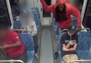 ΗΠΑ: Σοκ με την εν ψυχρώ δολοφονία 23χρονης σε τρένο – Τη μαχαίρωσε στο λαιμό και έφυγε ατάραχος