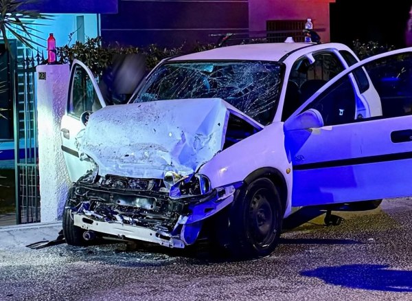 Καβάλα: Σοβαρό τροχαίο με 4 τραυματίες – Απεγκλωβίστηκαν μητέρα και παιδί – Μεθυσμένος ο άλλος οδηγός